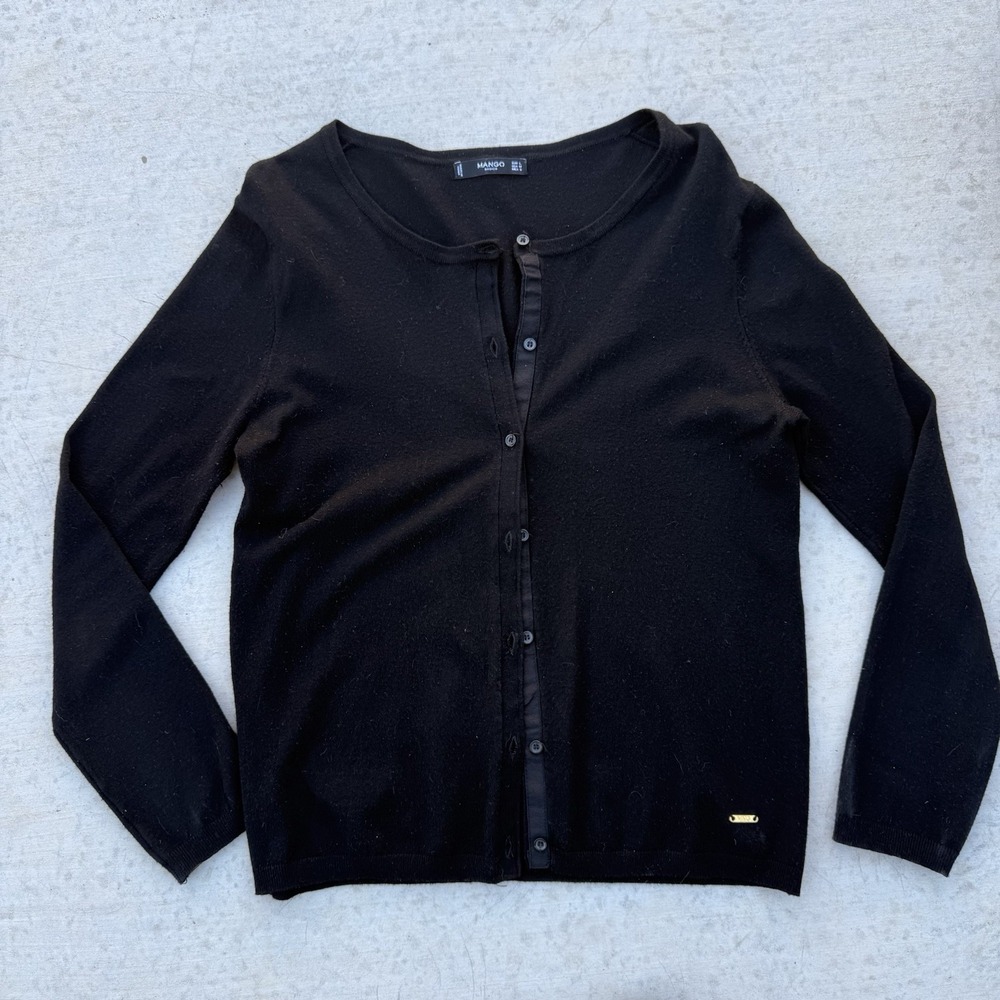 MANGO MNG Basics Sweater Women's Large Lightweight Button Front Round Neck Black
